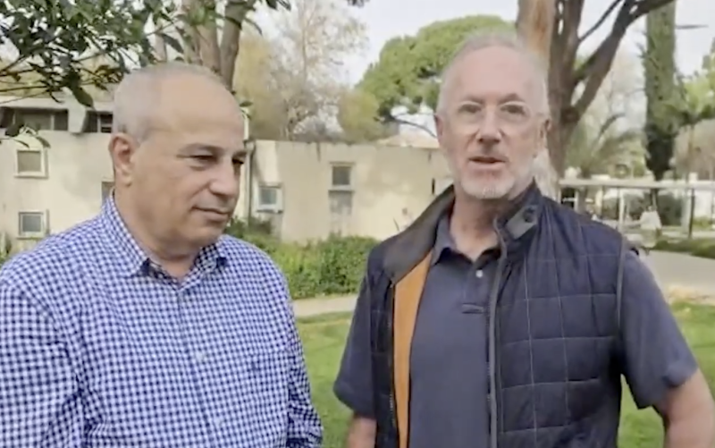 Jeff Goodman and Mohammad Darawshe outside at. Givat Haviva 2026 conference